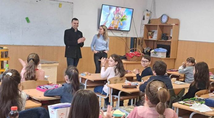 ,,DIN VIAŢA ALBINELOR’’ – un generos proiect iniţiat în unităţile şcolare din Târgu-Jiu