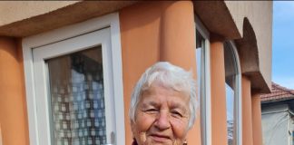 1.000 de lalele și garoafe și tot atâtea ciocolate, oferite de primarul de Motru doamnelor și domnișoarelor din localitate