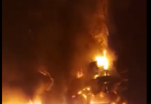 Incendiu într-o carieră minieră. Au ars 100 de metri de bandă transportoare