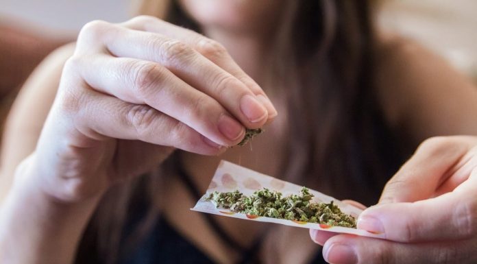 Vrea înființarea unui registru al traficanților de droguri