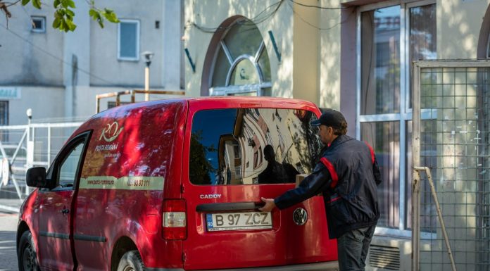 Poșta Română modernizează flota cu vehicule de ultimă generație