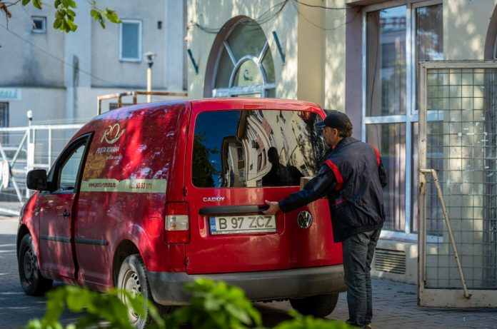 Poșta Română modernizează flota cu vehicule de ultimă generație