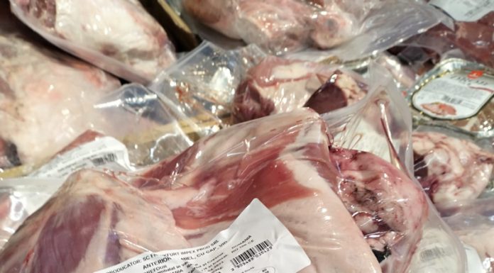 Târgu-Jiu: Carnea de miel a ajuns să coste aproape 50 de lei!
