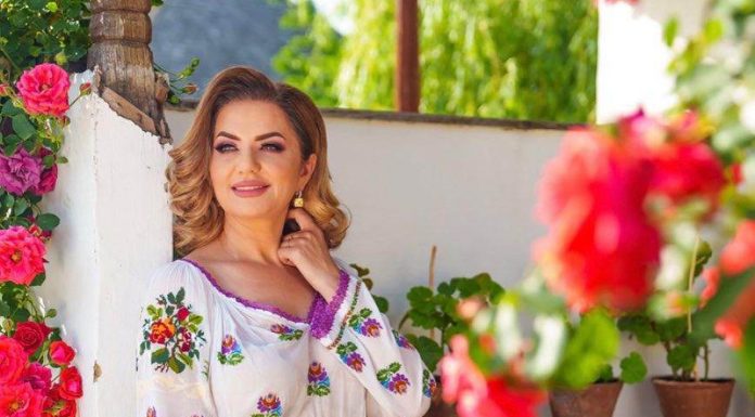 Concert extraordinar la Târgu-Jiu! Roberta Crintea: Vă aștept să vă văd zâmbind și să mă bucurați cu prezența dumneavoastră!