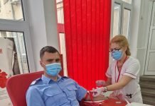 Zeci de jandarmi gorjeni donează sânge