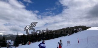 Turiști pe pârtia de la Rânca – „Am închiriat-o pe toată pentru noi!”