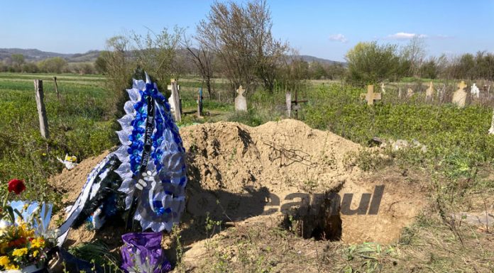 Înmormântare oprită la Samarinești după un apel la 112. Suspiciunile de crimă – neconfirmate!