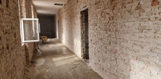 Lucrări de consolidare la liceul din Tismana, afectat de seisme