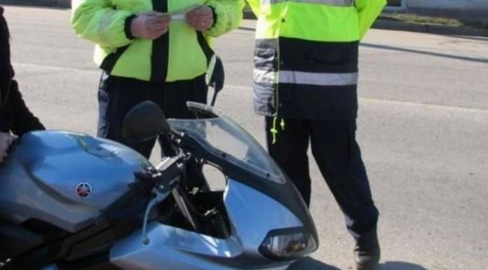 O plimbare cu mopedul i-a adus dosar penal
