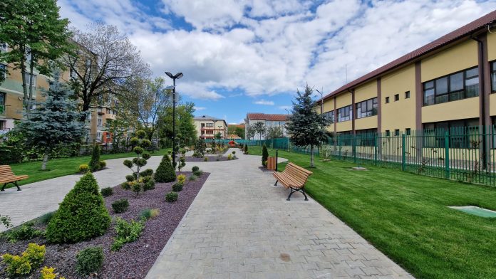 Cinci parcuri reabilitate la Târgu-Jiu