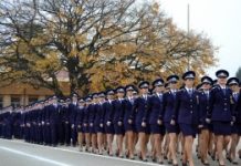 2.900 de angajări în poliție