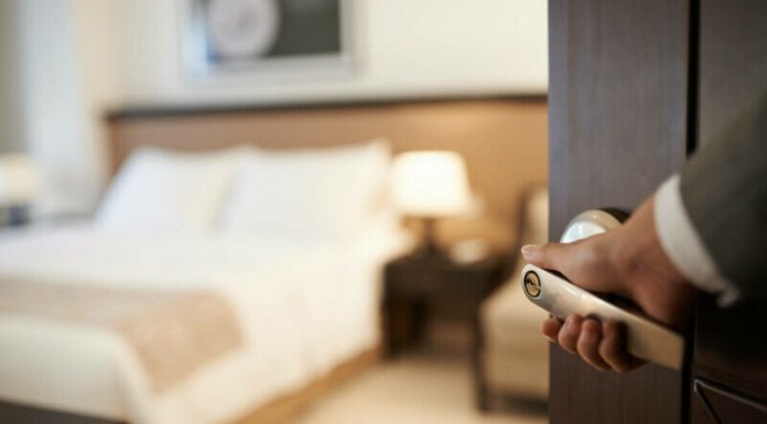 Ce a pățit un cercetător în Olanda, fiindcă este… român!