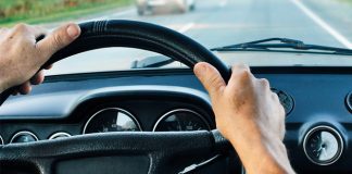 Cum a scăpat de pedeapsă un șofer băut care a fugit de poliție