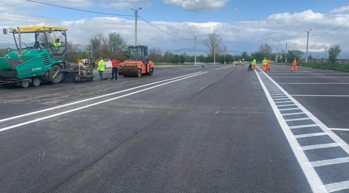Se redeschide târgul de legume de la Drăgoeni