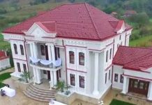 VIDEO: Percheziții la vila lui Nicolae Guță pentru bijuterii contrafăcute!