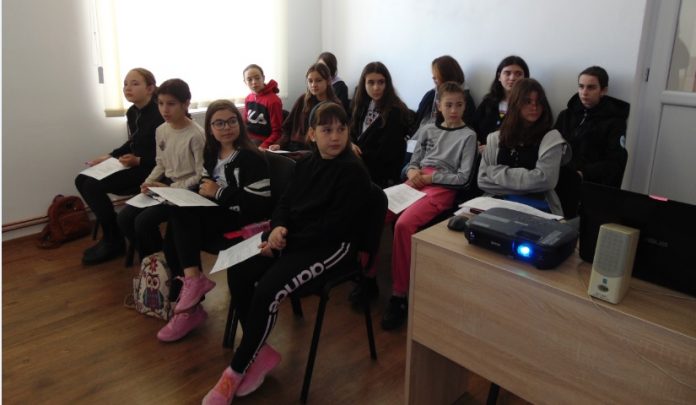 Ziua Internațională a Cărții pentru Copii, sărbătorită și la Scoarța – Gorj