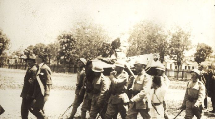 Un secol de la marea solemnitate din Rasovița, județul Gorj, pentru stabilirea Eroului Necunoscut