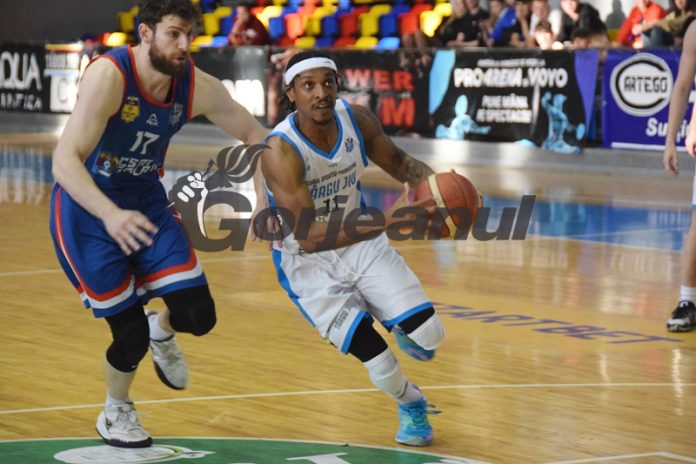 Baschet cu zâmbetul pe buze! CSM a trecut și de Galați