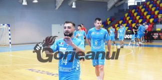 Transferuri pe bandă rulantă la UCB