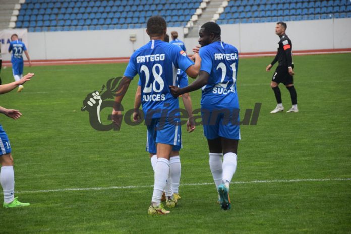 Nsiah și Acolatse au plecat de la Viitorul