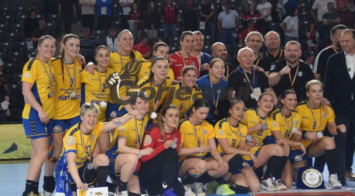 Sărbătoare în polivalentă!