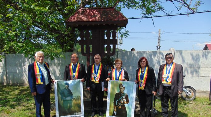 Sfințirea Crucii Eroilor din satul gorjean Gilortu, Comuna Brănești