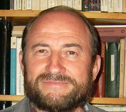 Scriitorul columnist gorjean care confirmă, Ion Hirghiduș: „Ceremonia unei vieți zilnice”