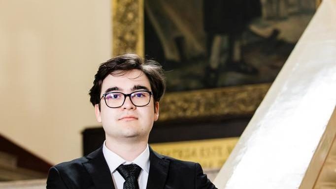 Mihai Bratu, medalie de aur la Olimpiada Europeană de Geografie