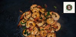 VIDEO: Rețeta săptămânii – Cooking Adventures In The Nature: Creveți Black Tiger în sos de vin alb