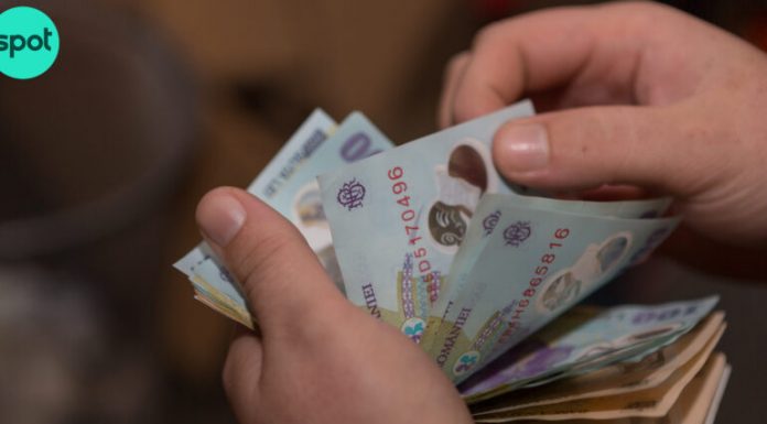 A început alimentarea cardurilor sociale