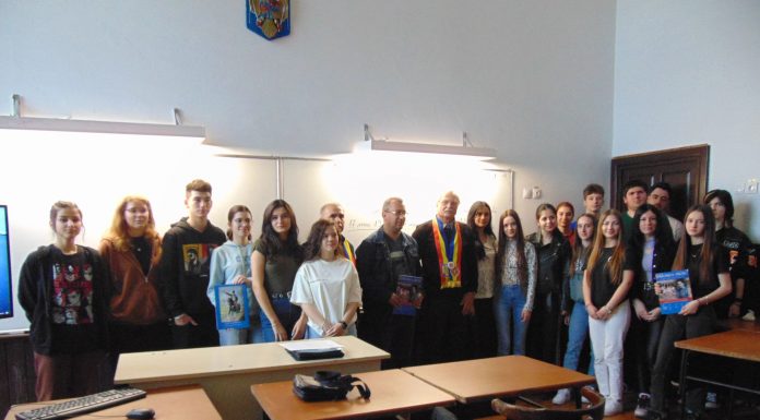 Colegiul Național „Tudor Vladimirescu”, din Târgu Jiu, a treia gazdă a manifestărilor dedicate Centenarului Eroului Necunoscut 1923-2023