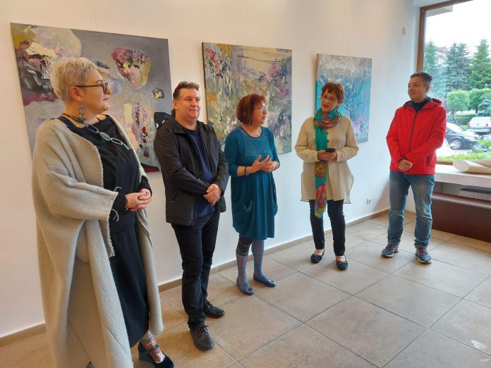 Expoziția de pictură „M-am întâlnit cu mine”