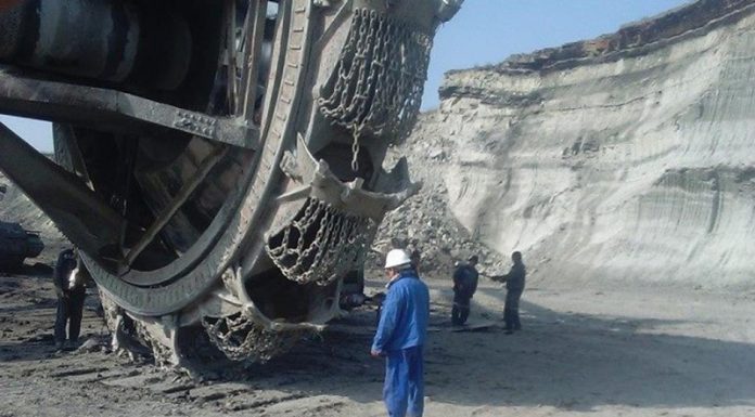 Minerii și energeticienii, în așteptarea deciziilor caselor de pensii: Se lasă cu plângeri penale