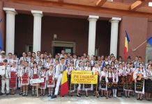 Obiceiurile și portul popular, promovate la Țicleni