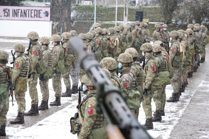 Armata angajează peste 4.000 de soldați