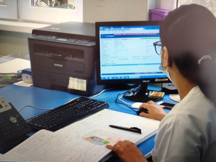 Școli din Gorj dotate cu echipamente IT, mobilier și materiale didactice. LISTA!