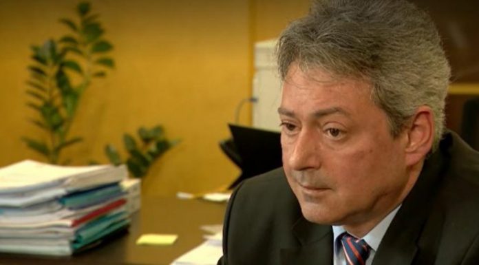 Cu câte grupuri funcționale a mai rămas CEO