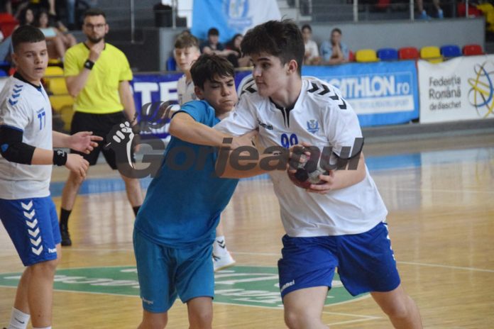 Juniorii 4 au ieșit din grupă