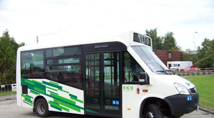 Microbuze electrice pentru elevi, cu bani din PNRR