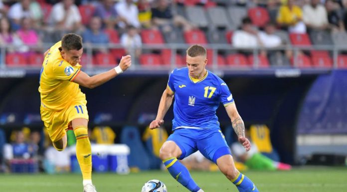 Naționala lui Săndoi a rămas mică