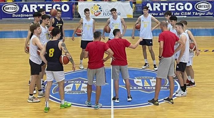 Trei baschetbaliști gorjeni în naționala Under 18. Sportivii se pregătesc la Târgu-Jiu