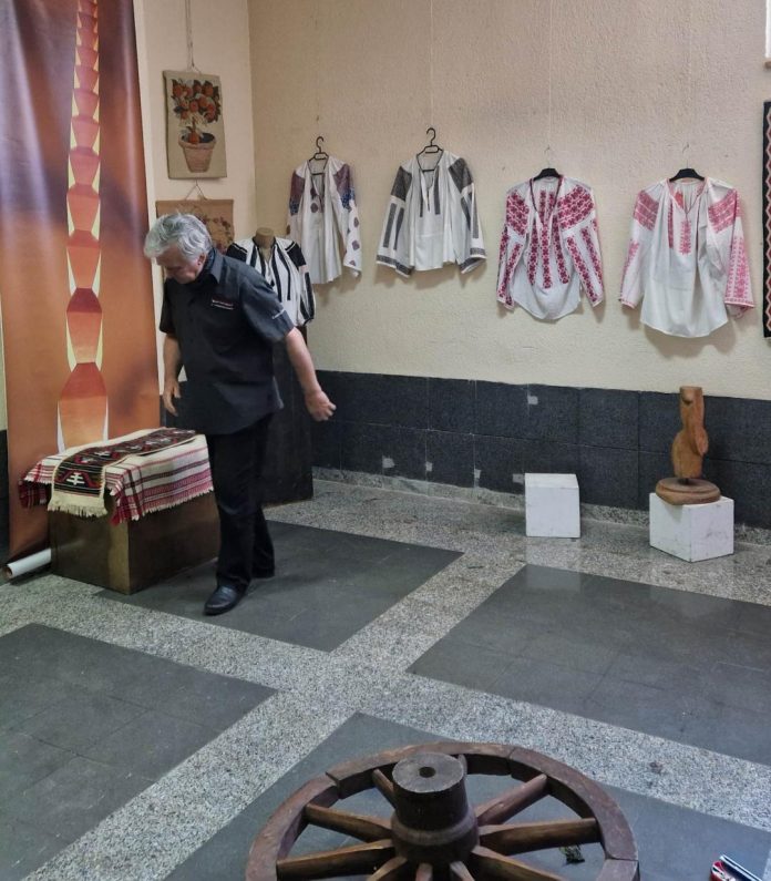 Ziua Iei, sărbătorită printr-o expoziție