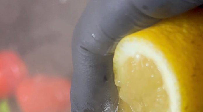 VIDEO: Rețeta săptămânii – Fabiskitchen: Tagliatelle cu sparanghel, roșii cherry în sos de curry!