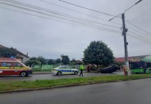 Foto|Târgu Jiu: Mașină răsturnată în zona Păltiniș