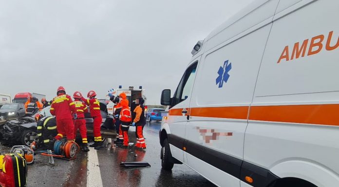 Doi tineri din Târgu Jiu, soț și soție, morți într-un accident înfiorător pe autostradă