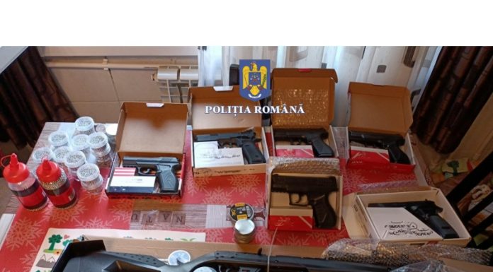 Ample percheziții într-un caz de trafic de arme