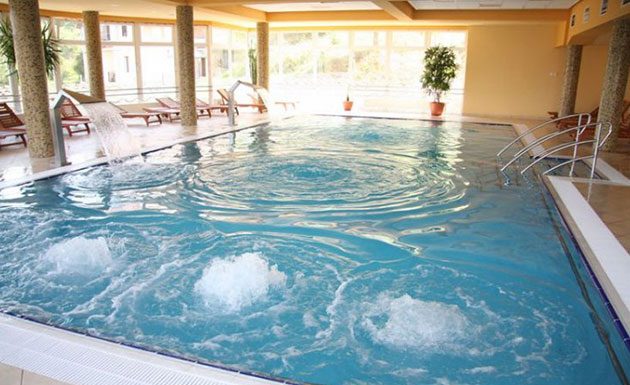 Noi bilete la băi pentru pensionarii gorjeni