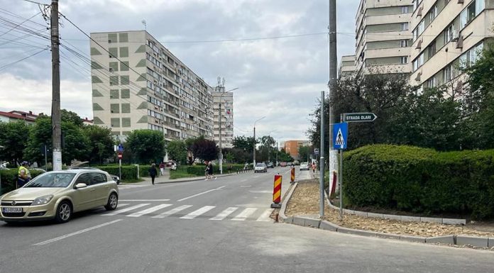 Încep asfaltările pe două bulevarde din Târgu Jiu