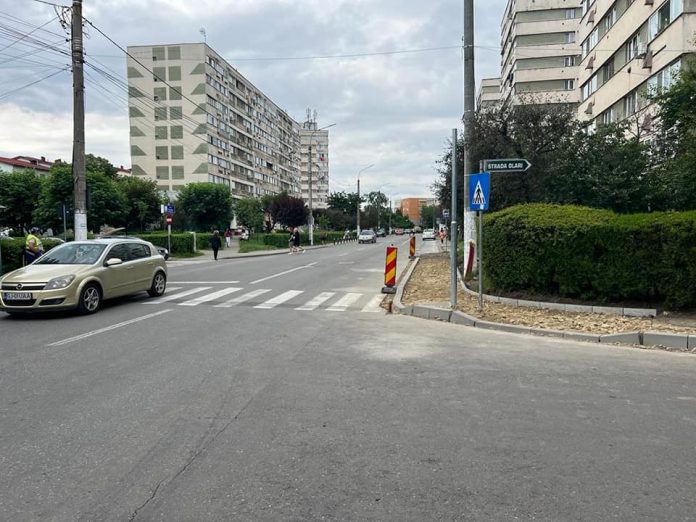 Încep asfaltările pe două bulevarde din Târgu Jiu