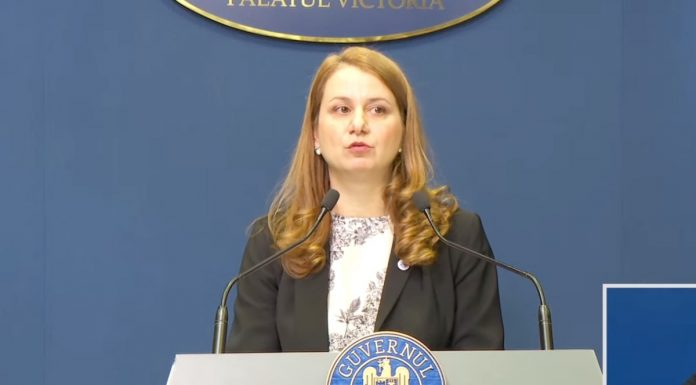 Înscrierile pentru BAC și evaluarea națională se prelungesc